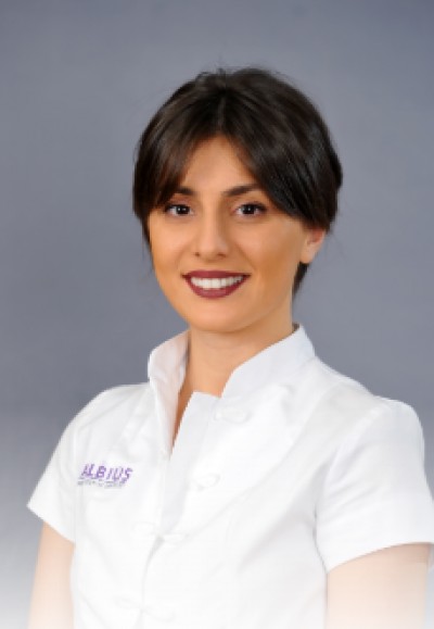 ნინო ხარაზი