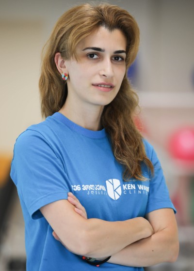 თინათინ ლეჟავა