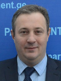 აკაკი ზოიძე
